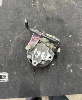 Audi A4 S4 B7 8E 8H Power steering pump 4F0145155E