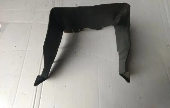 Volkswagen Golf V Battery box tray 