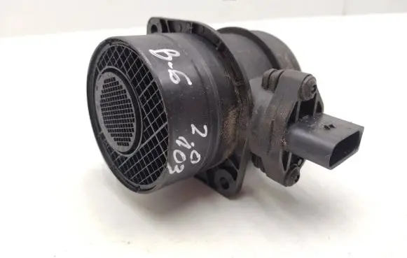 Volkswagen PASSAT B6 Mass air flow meter 074906461B 0281002461