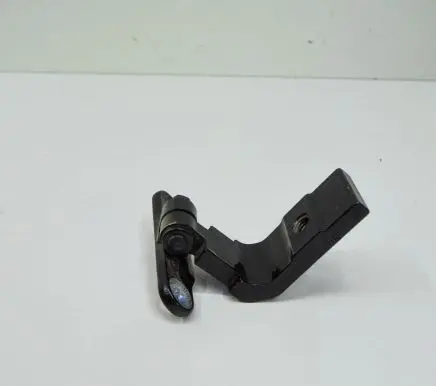 BMW 5 F10 F11 Rear door upper hinge 7185636