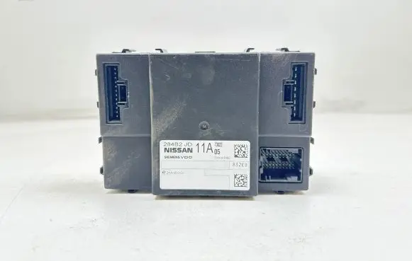 Nissan X-Trail T31 Comfort/convenience module 284B2JD11A 5WK46480 24AI000103