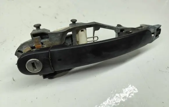 Volkswagen Golf VI Front door exterior handle 1K0837885A