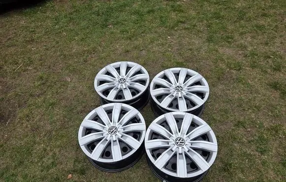 Skoda Kodiaq R17 steel rim 5QF601027J 5QF601027K
