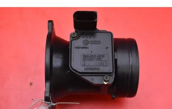 Volkswagen Golf IV Mass air flow meter 06A906461B