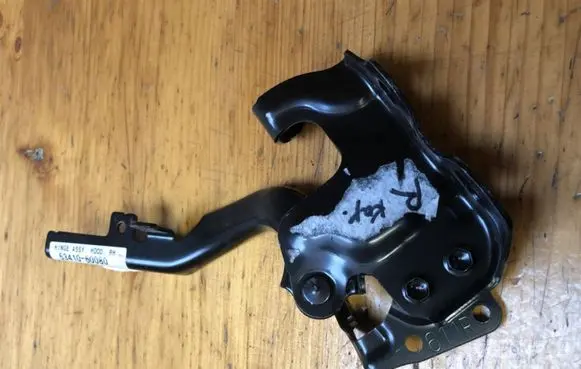 Toyota Land Cruiser (J150) Engine bonnet/hood hinges 5341060080