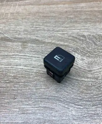 BMW 5 E39 Central locking switch button 8360828
