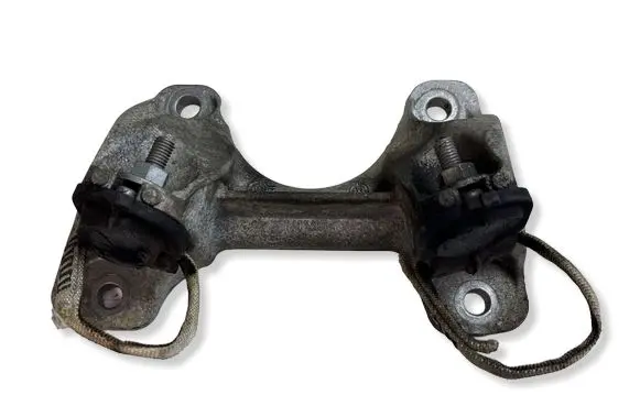 BMW 4 F32 F33 Gearbox mounting bracket 6796613