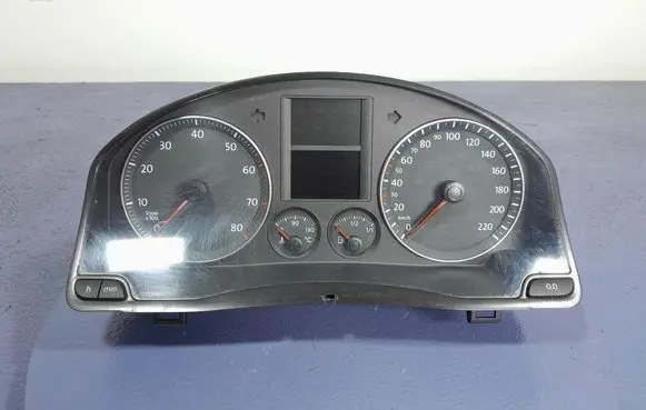 Speedometer (instrument cluster)