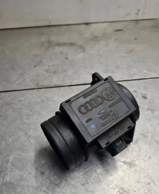 Volkswagen Multivan T4 Mass air flow meter 71822101 074906461
