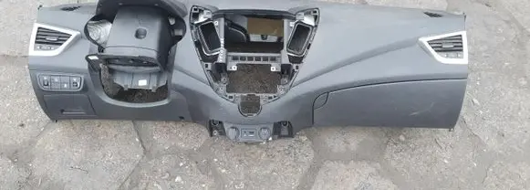 Hyundai Veloster Dashboard 