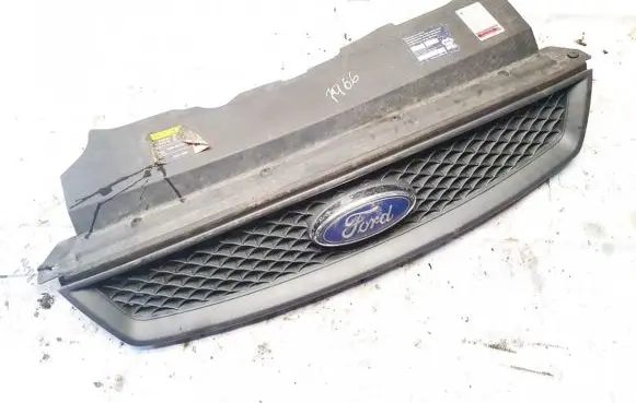Ford Focus Front grill 4m518c436ad 4m51-8c436-ad