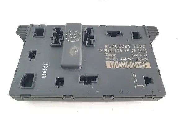 Mercedes-Benz Vito Viano W639 Door control unit/module 6398201026 639820102601