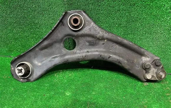 Renault Megane IV Front control arm 545057449R