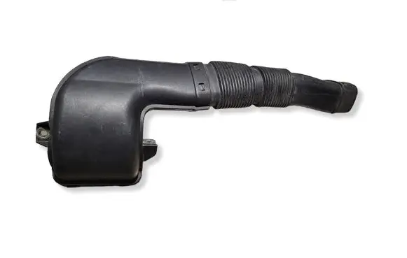 Volvo V50 Air intake duct part 30792106
