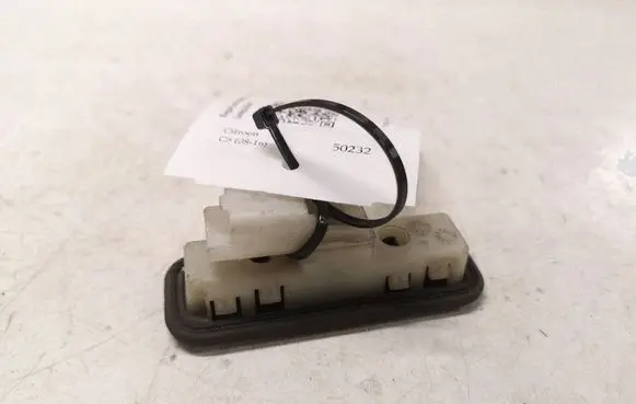 Citroen C5 Tailgate opening switch