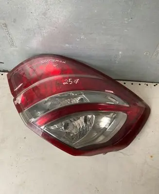 Subaru Outback Rear/tail lights