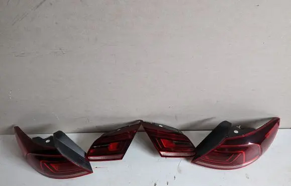 Volkswagen PASSAT CC Rear/tail lights set 