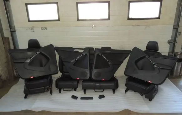 Seat set