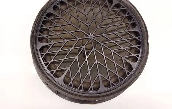 Audi A4 S4 B8 8K Front door speaker 8T0035415A