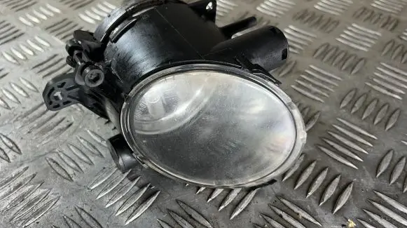 Volvo XC70 Front fog light 31213101