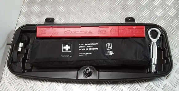 BMW 5 F10 F11 First aid kit 71116788803 6770487