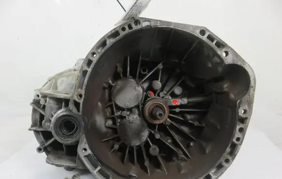 Renault Trafic II (X83) Manual 6 speed gearbox PF6010
