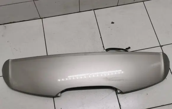 Volvo V60 Tailgate/trunk spoiler 31253209 D31270613
