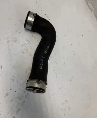 Volkswagen Golf V Intercooler hose/pipe