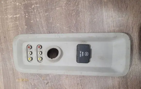 Dodge Grand Caravan 12 V Socket (rear) 1CP85ES3AD F1030D3301