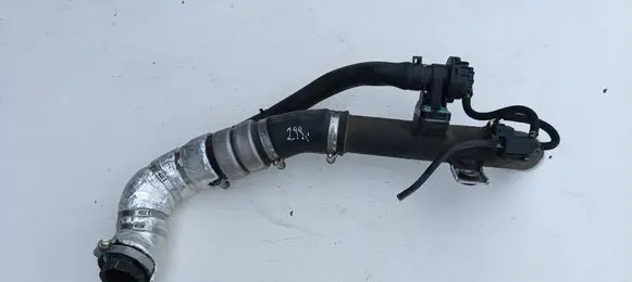 Intercooler hose/pipe