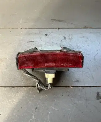 Nissan Primera Third/center stoplight 270276