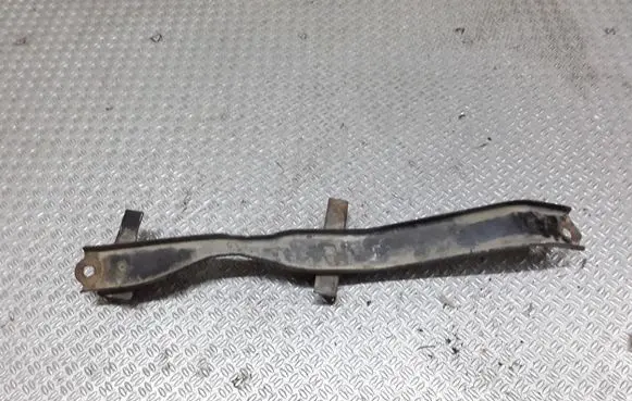 Toyota Avensis T250 Battery bracket 