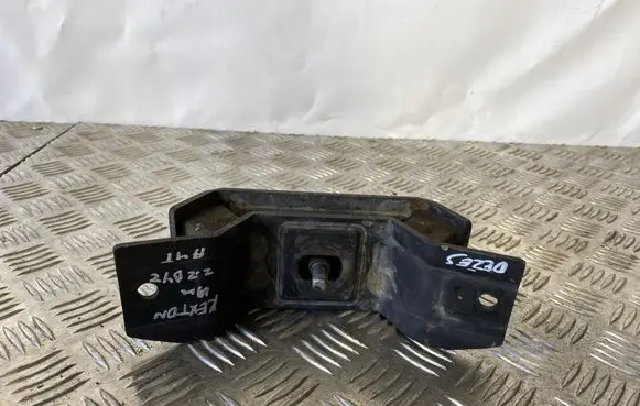 SsangYong Rexton Gearbox mount
