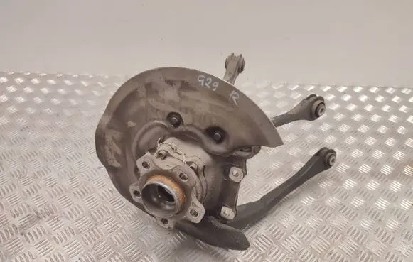 BMW Z4 g29 Rear wheel hub 33306878626 6878626