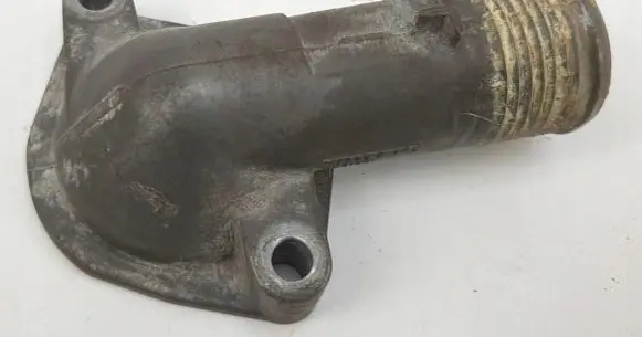 Volvo S40, V40 Thermostat housing 