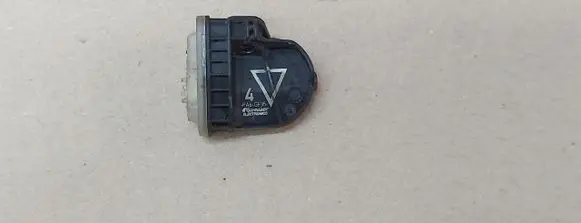 Opel Karl Tire pressure sensor 13598773