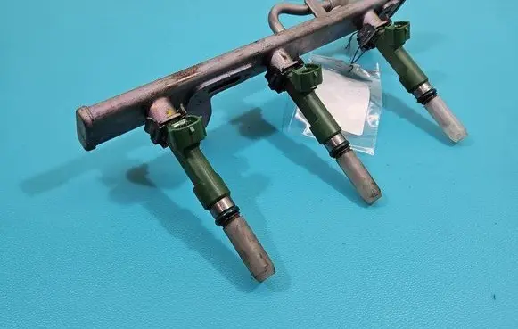 Dacia Sandero III Fuel injector 16600-8494R IMPRK1515632