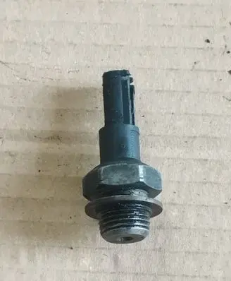 Peugeot 2008 I Oil level sensor 9674693880