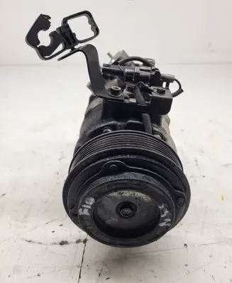 BMW 5 F10 F11 Air conditioning (A/C) compressor (pump) 9223694