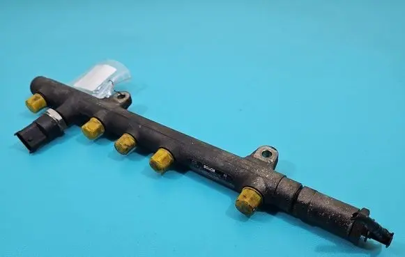Fuel main line pipe