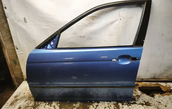 BMW 3 E46 Front door