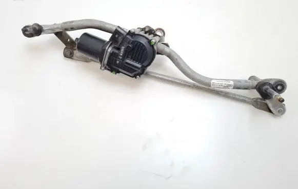 Audi A4 S4 B8 8K Front wiper linkage and motor 8K1955023D 8K1955119B