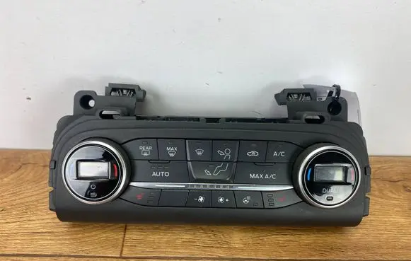 Ford Escape IV Climate control unit LJ6T18C612GBPIN LJ6T18C612GB