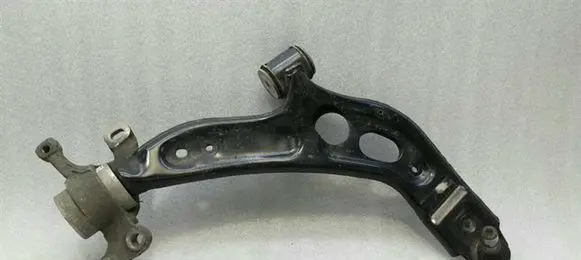 BMW X1 F48 F49 Front lower control arm/wishbone 6879844