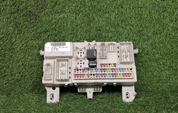 Ford Focus Power management control unit 4M5T14A073DH