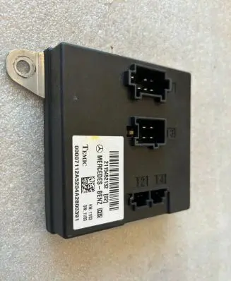 Mercedes-Benz E W211 Comfort/convenience module A2115452132 2115452132