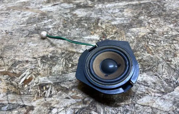 Mercedes-Benz SL R129 Panel speaker 8203302