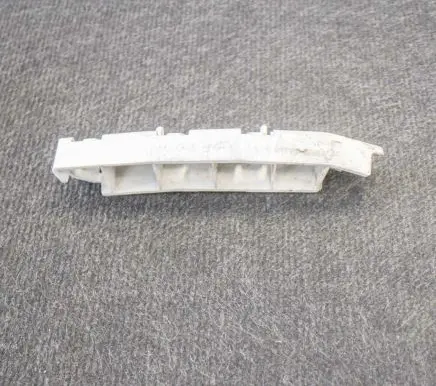 Ford Focus Front bumper mounting bracket BM5117D959
