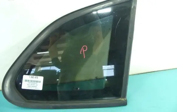 BMW X1 E84 Rear side window IMPRK1342475