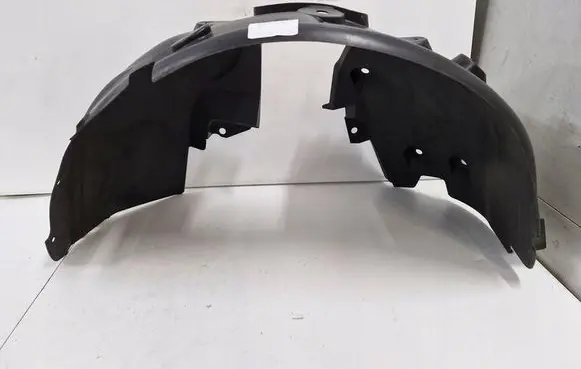 Renault Twingo III Front wheel arch liner splash guards 638412757R
